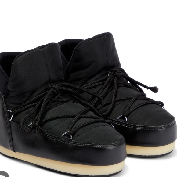 Moon Boots Icon Evolution Pump - Black Moon Boots - Moon Boot short Boots - Picture 6 of 9